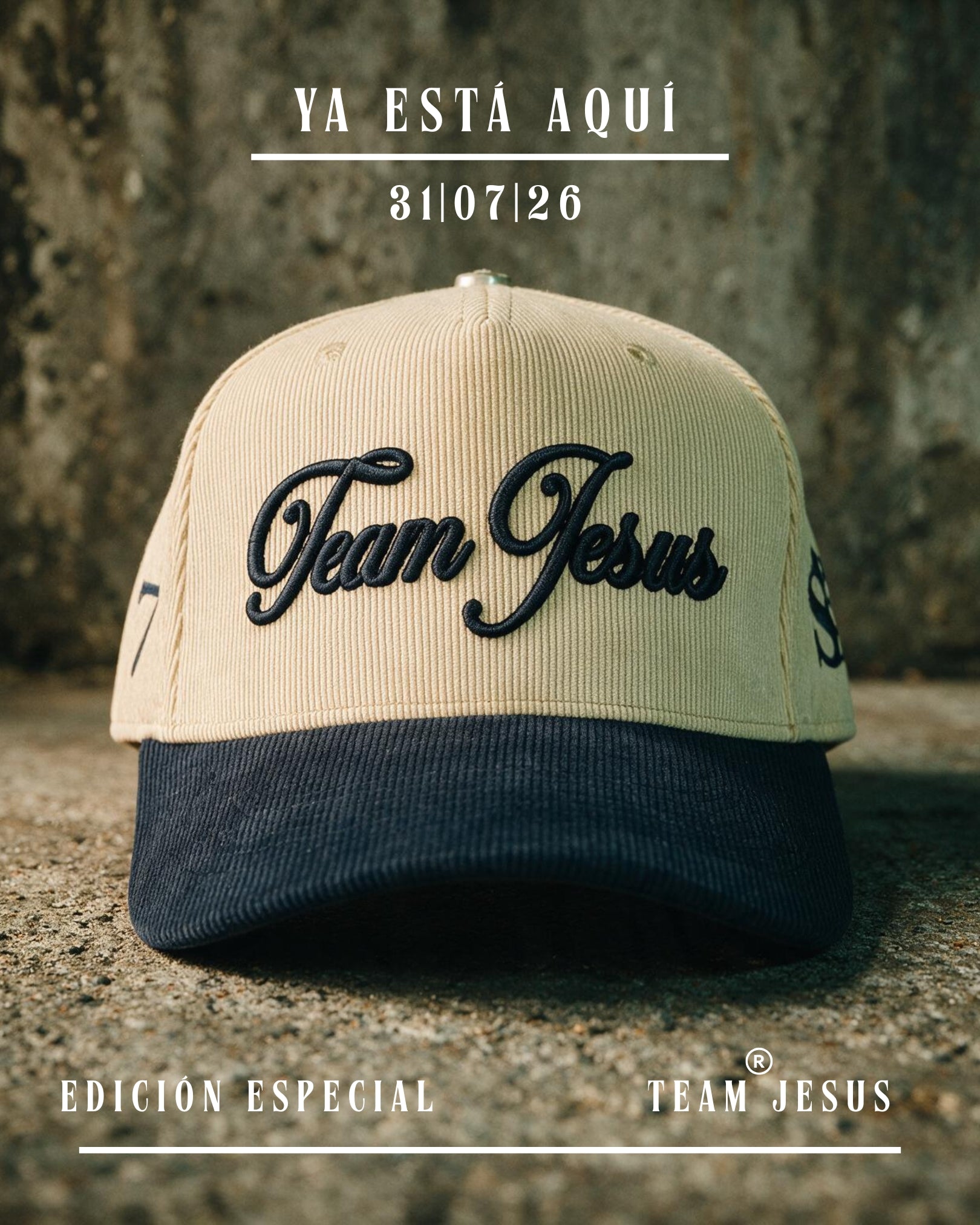 GORRA PREMIUM CURVA BEIGE/AZUL OSCURO TEAM JESUS