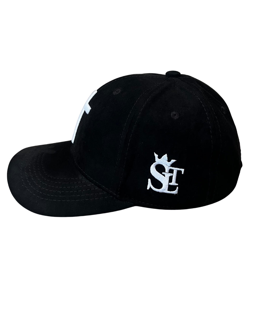 GORRA NEGRA CRUZ BLANCA